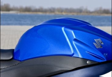 Suzuki Skydd tanksidor transparent GSX-R 1000