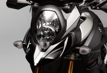Suzuki Dekalkit front DL 1000