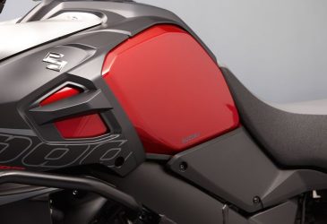 Suzuki Halvt tankskydd sidor transparent DL 1000