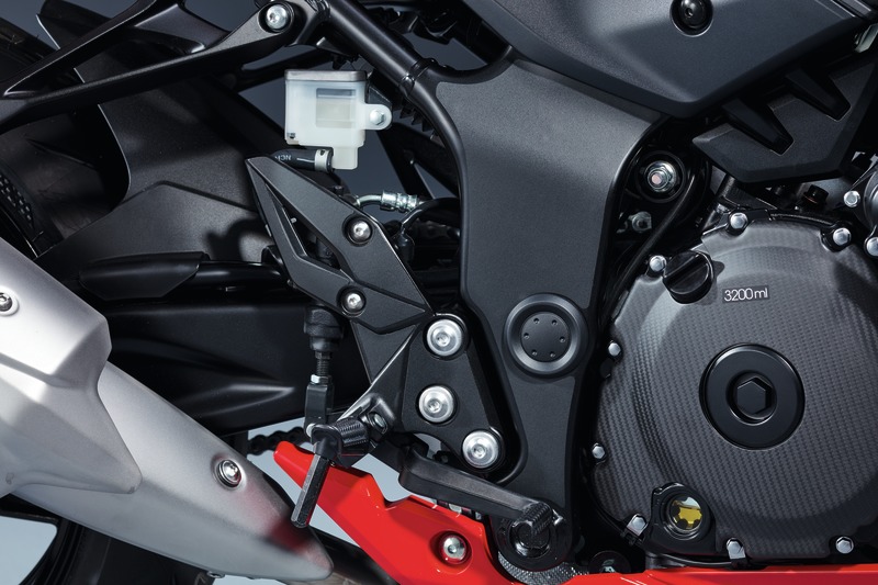 Suzuki Ramskyddsfolie Black