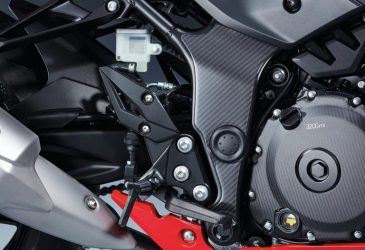 Suzuki Ramskyddsfolie