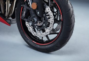 Suzuki Fälgdekor svart/röd