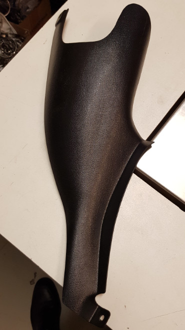 thunderbird 900 svart plastkåpa