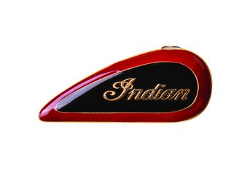 Indian Chief Classic fuel tank pin