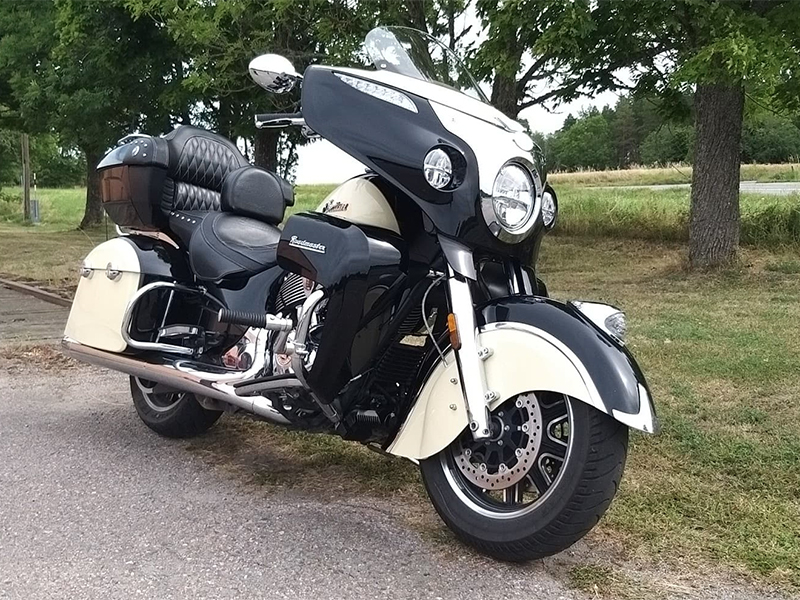 Indian Roadmaster 2017 Svart