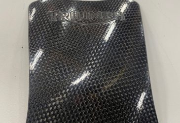 tankpad triumpoh tiger kolfiberr