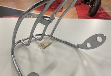 pakethållare krom triumph