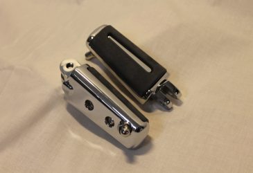 Triumph thunderbird chrome line fotpinnar