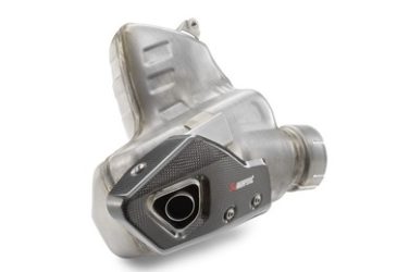Hq Akrapovic Slip on line